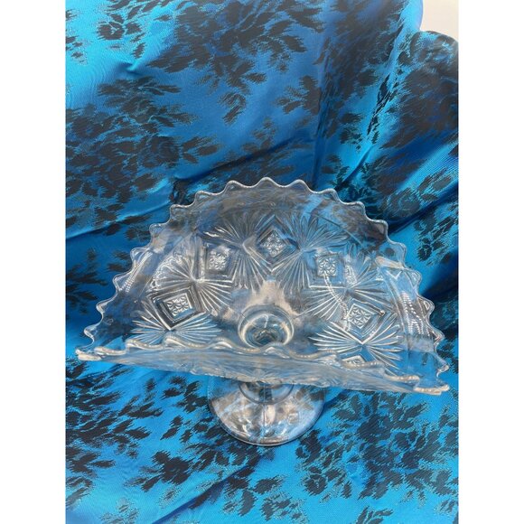 Early American Pressed Glass Indiana Glass Pedestal Banana Dish Scalloped Edges - Picture 2 of 5